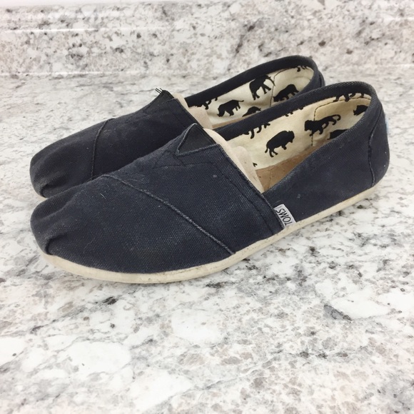 women's toms size 7.5